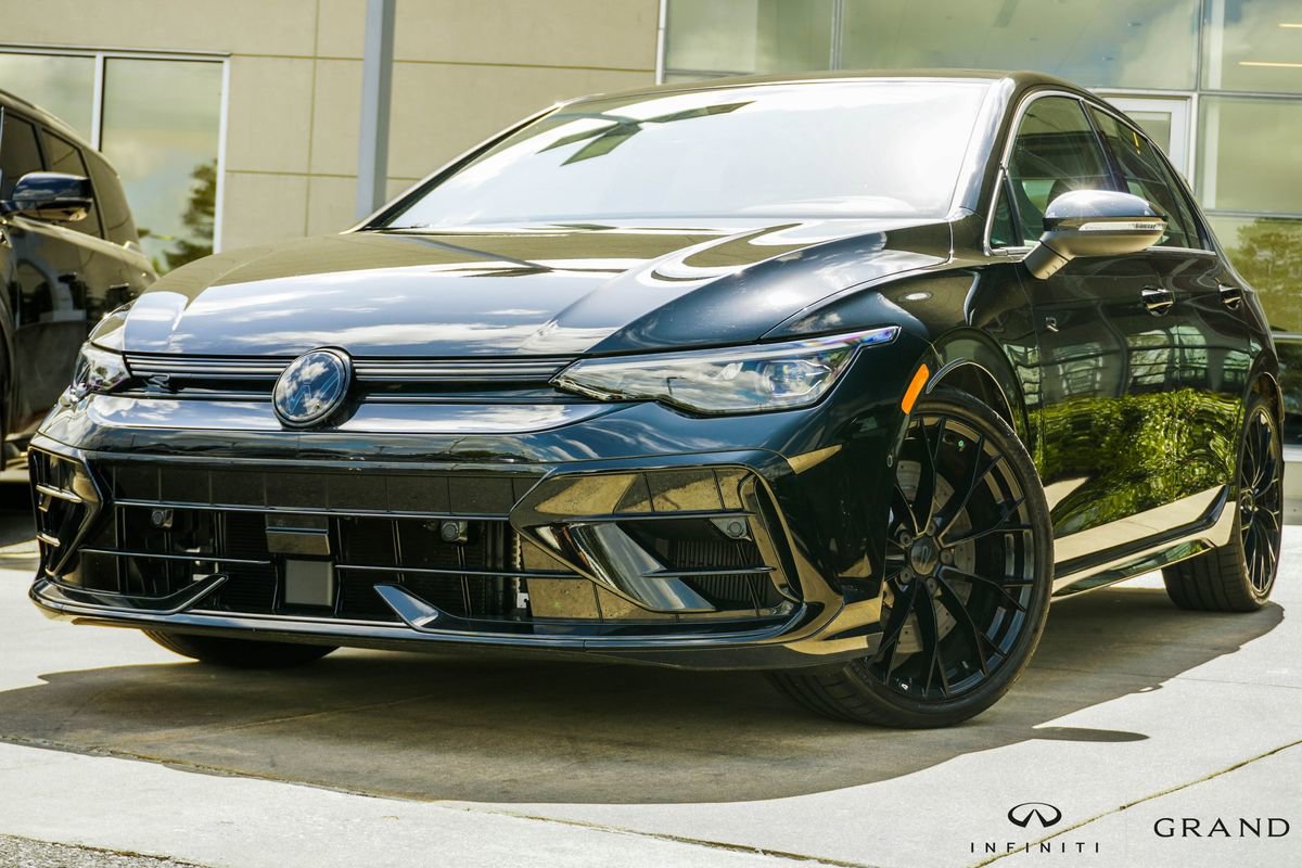 Used 2025 Volkswagen Golf R Black Edition image 1