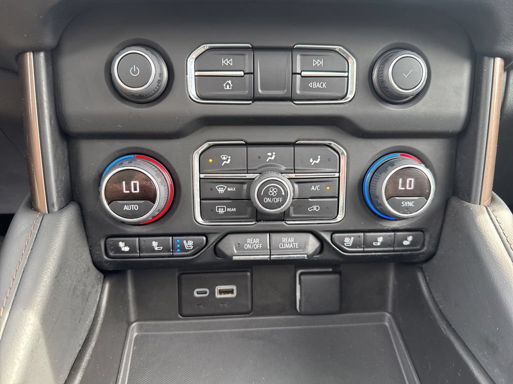 Used 2023 Chevrolet Tahoe High Country AWD/4WD image 28