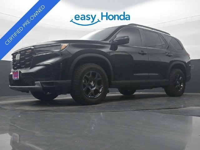 Used 2025 Honda Pilot TrailSport image 34
