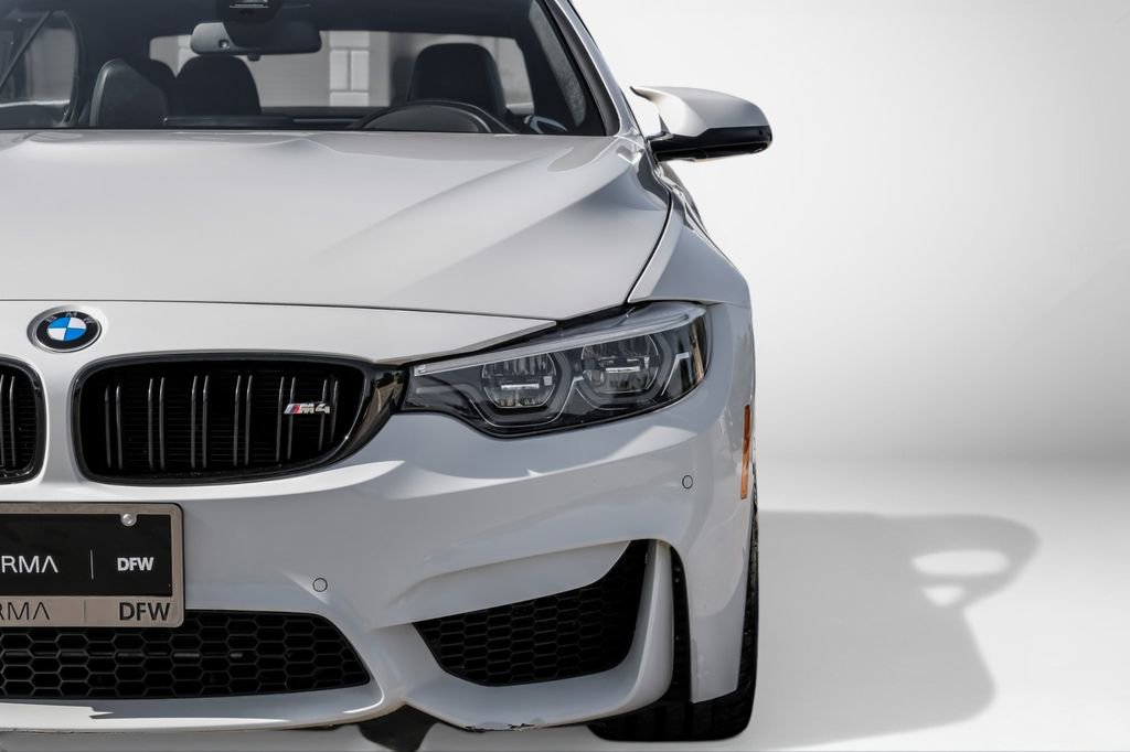 Used 2018 BMW M4 Convertible image 54