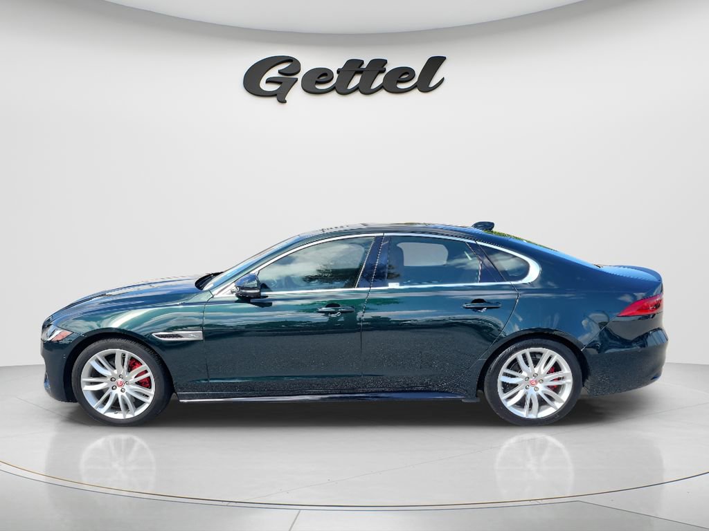 Used 2021 Jaguar XF R-Dynamic SE image 7