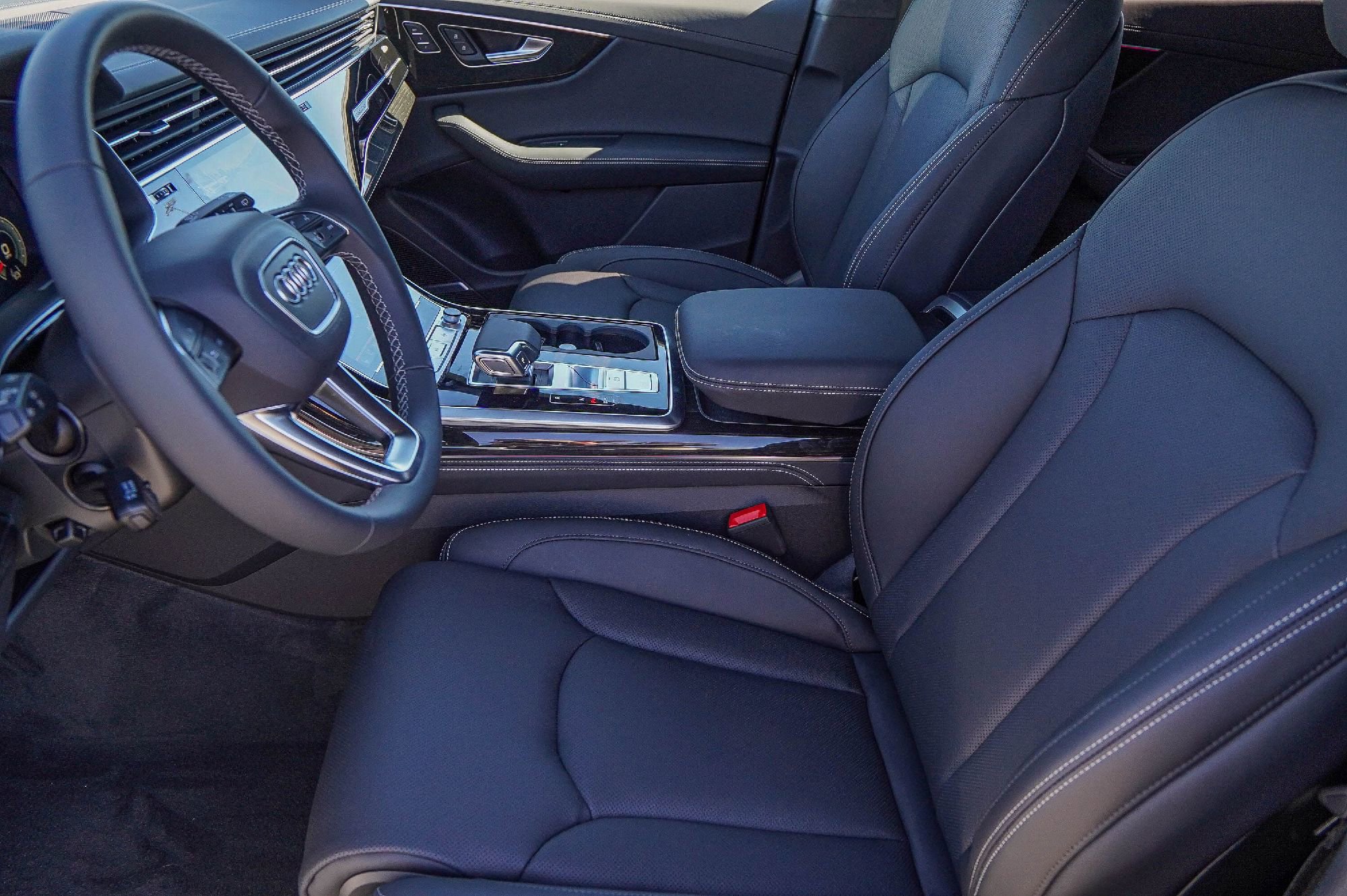 New 2026 Audi Q8 Prestige image 9