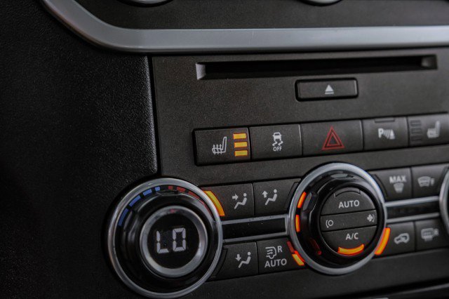 Used 2015 Land Rover LR4 HSE LUX image 29