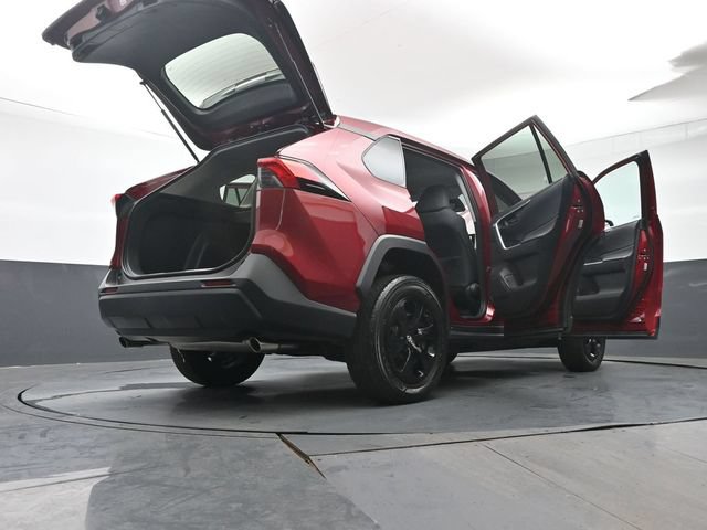 Certified 2023 Toyota RAV4 LE AWD/4WD image 49