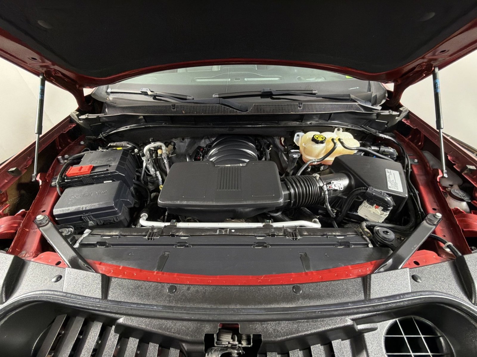 Used 2021 Chevrolet Suburban LS image 28