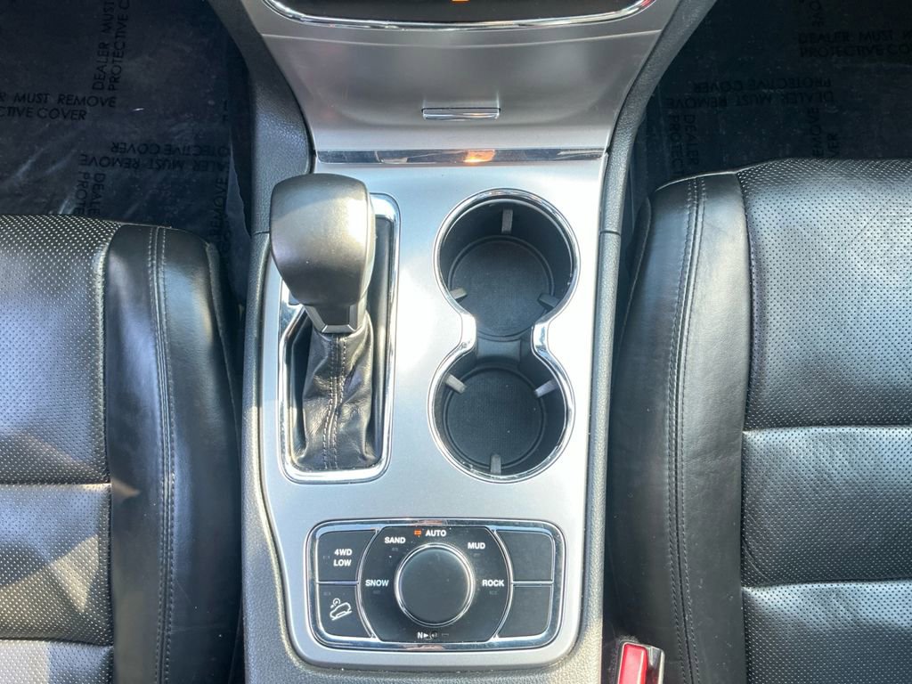Used 2018 Jeep Grand Cherokee Limited w/ Luxury Group II AWD/4WD image 12