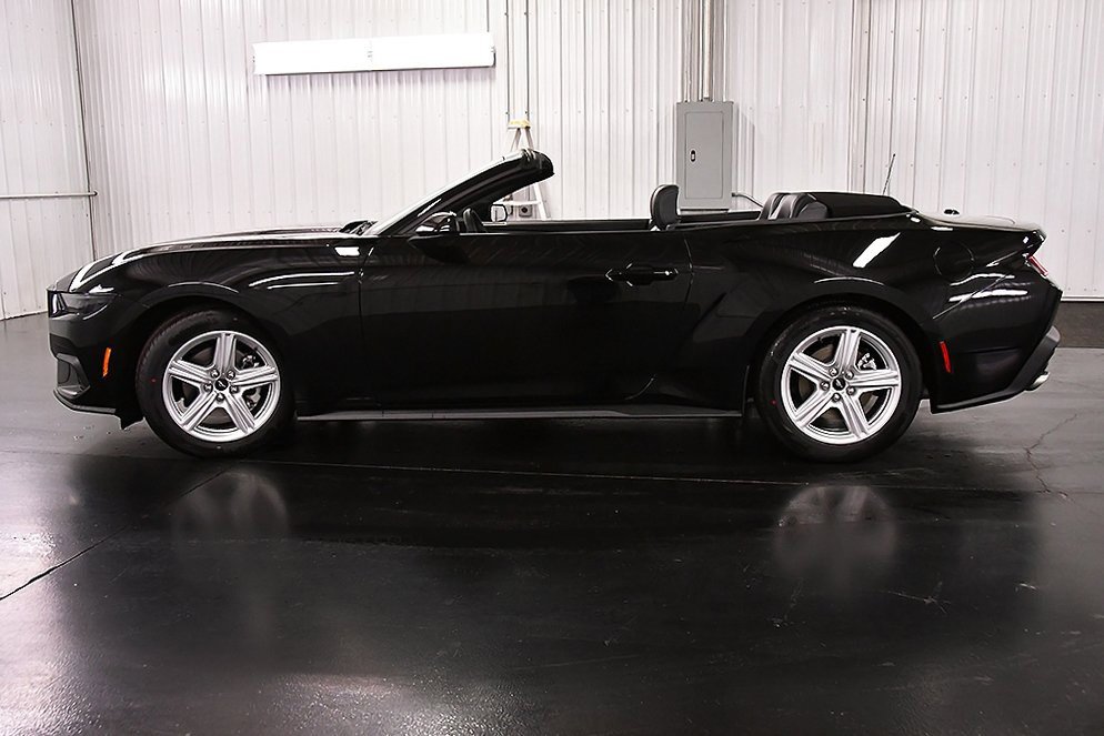 New 2026 Ford Mustang Premium w/ Anti-Theft Package image 4