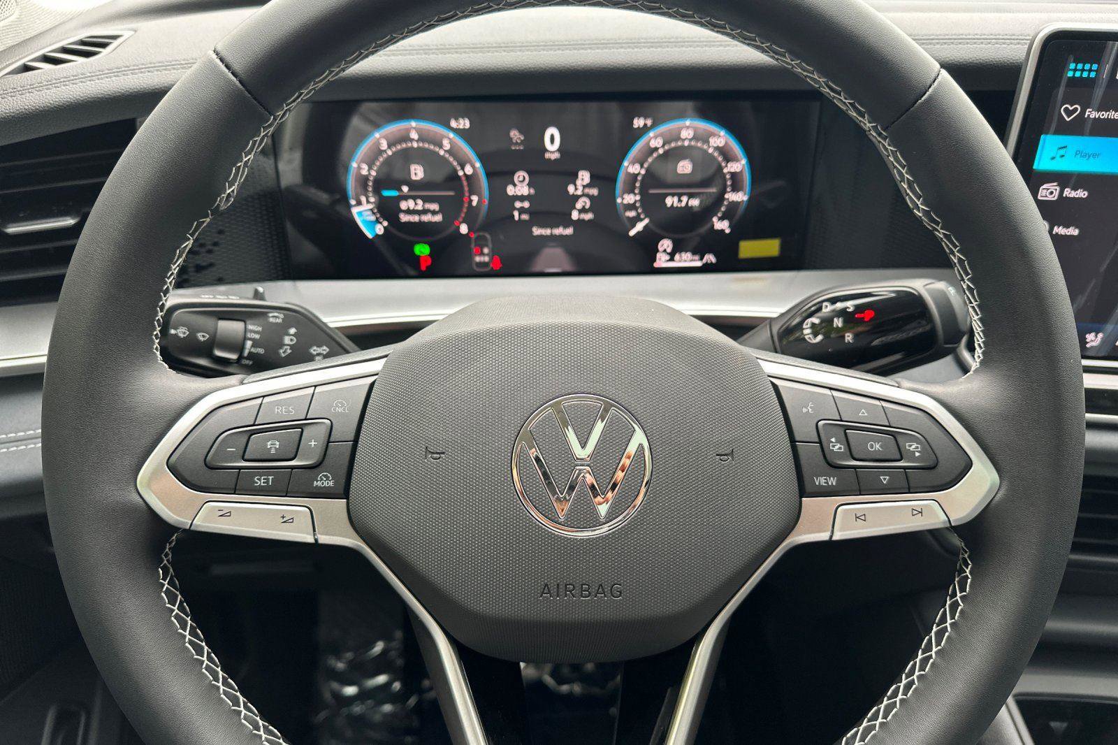 New 2026 Volkswagen Tiguan SE image 22