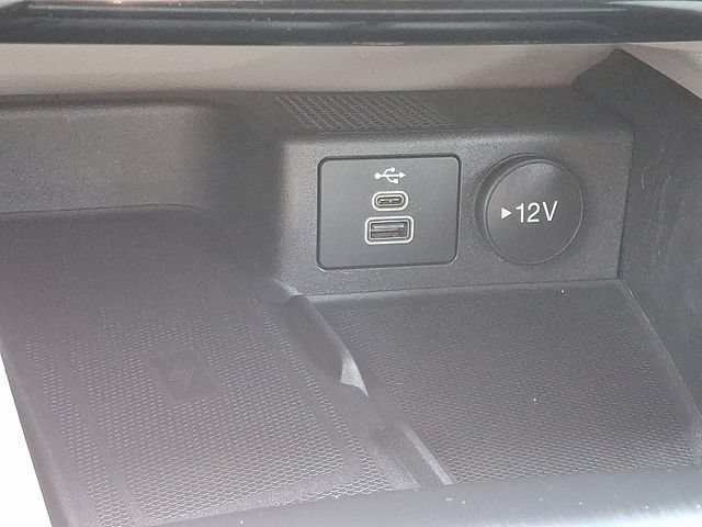 Used 2026 Ford Escape SE w/ PHEV Premium Package FWD image 15