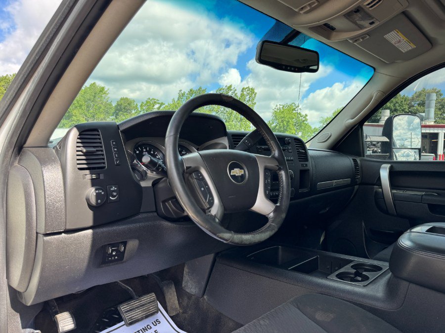 Used 2014 Chevrolet Silverado 3500 LT AWD/4WD image 14