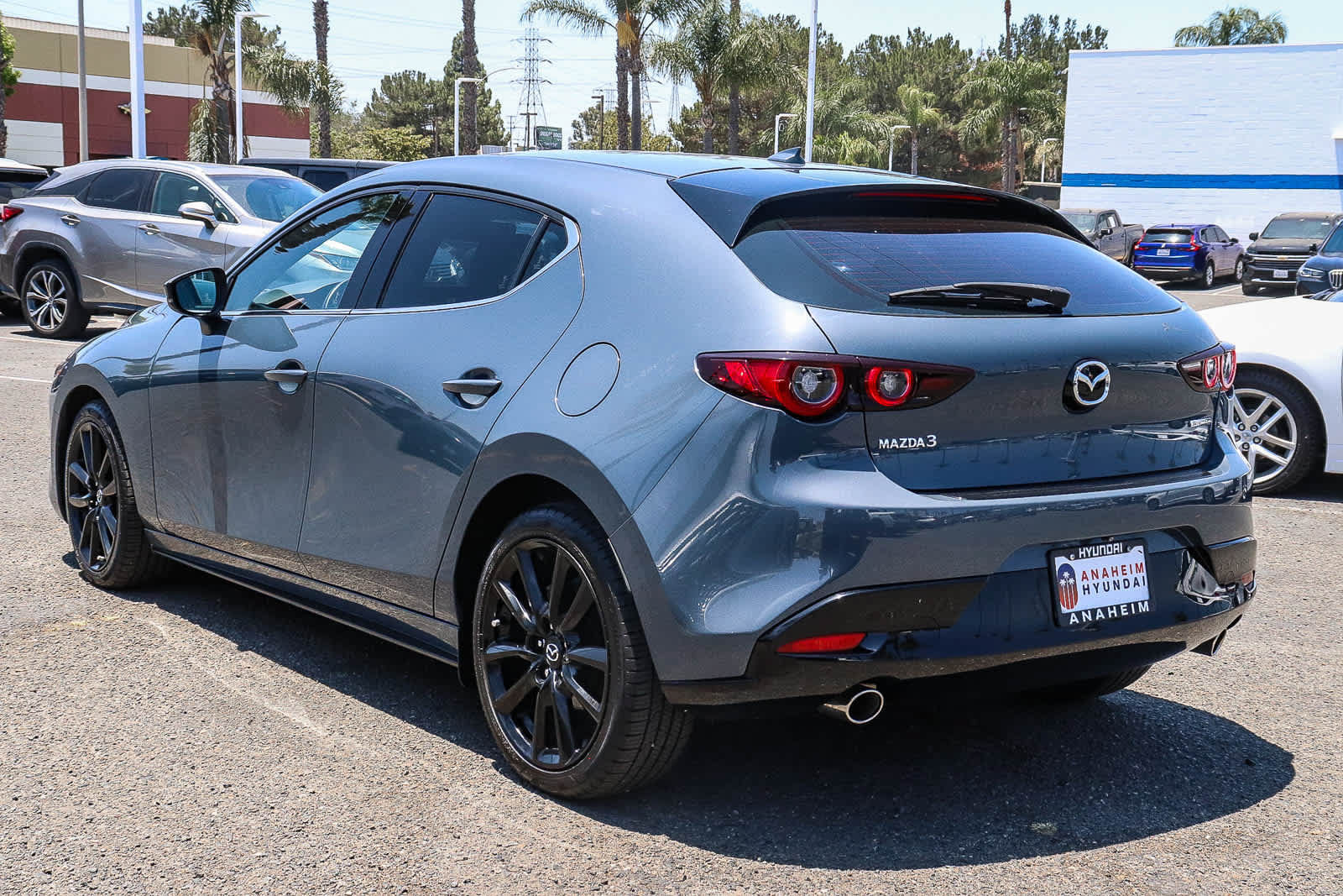 Used 2022 MAZDA MAZDA3 s FWD image 9