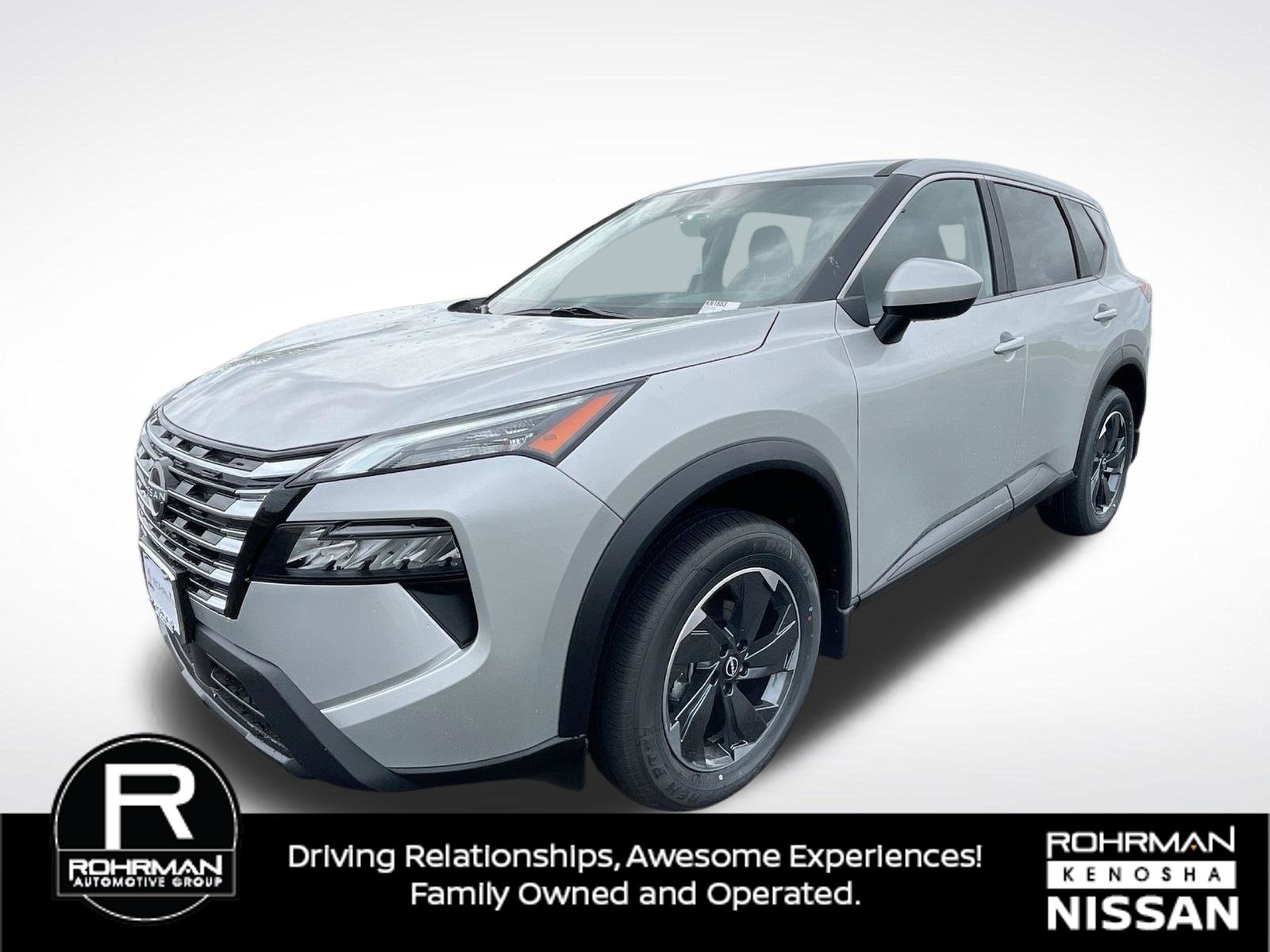Used 2024 Nissan Rogue SV AWD/4WD image 1