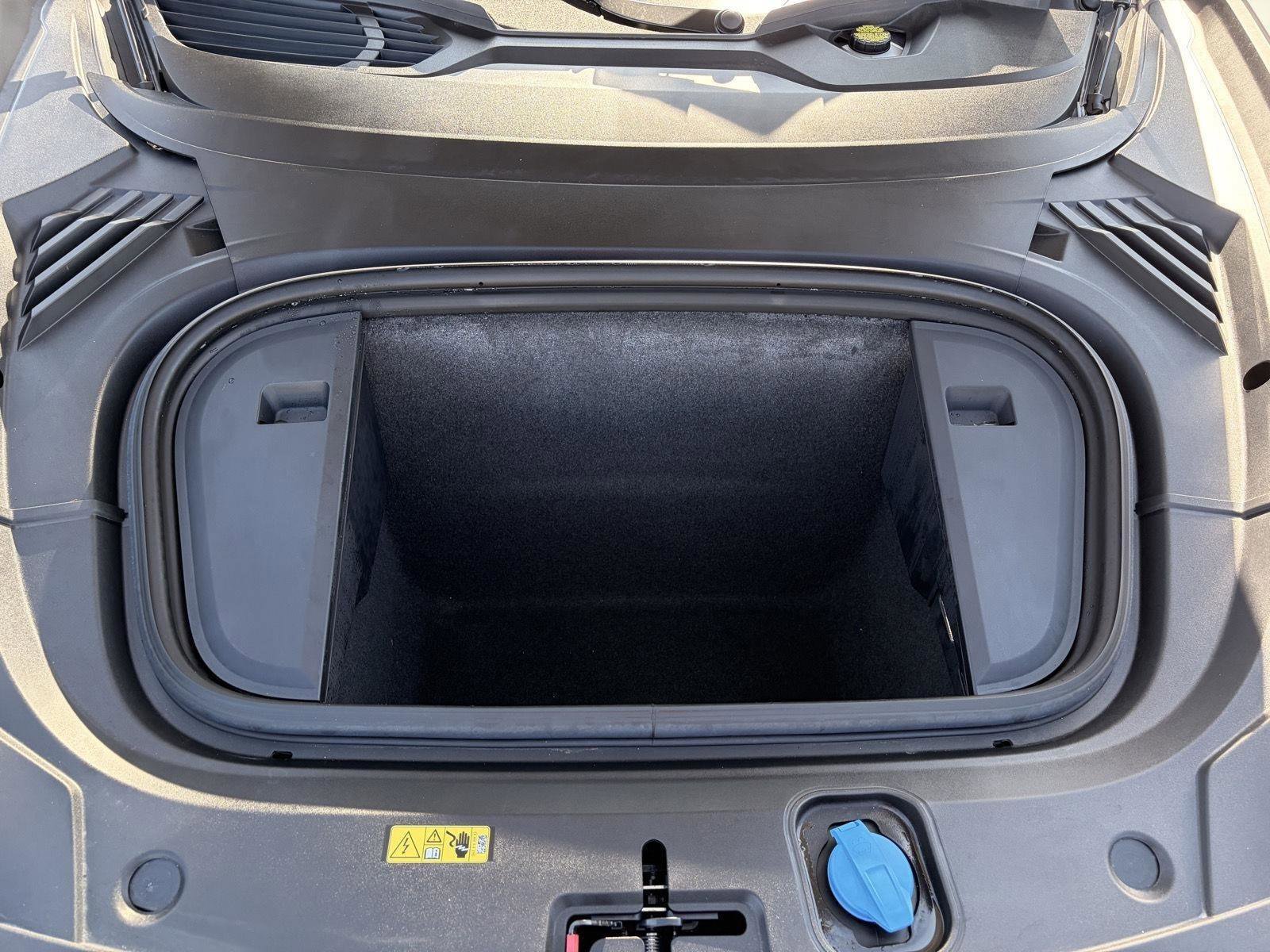 Certified 2023 Audi RS e-tron GT w/ Ceramic Brake Package AWD/4WD image 24