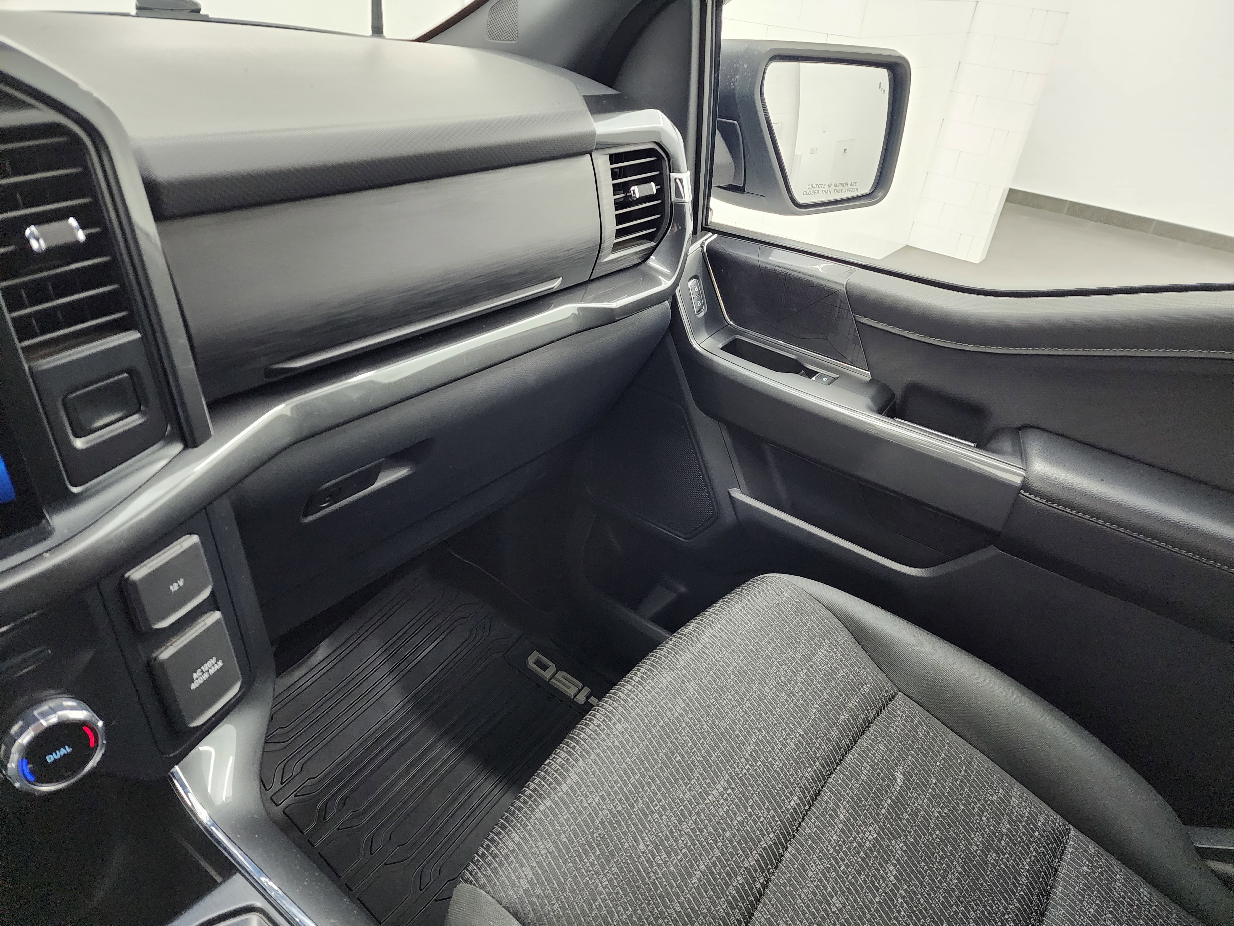 Used 2022 Ford F150 XLT w/ Equipment Group 302A High image 12