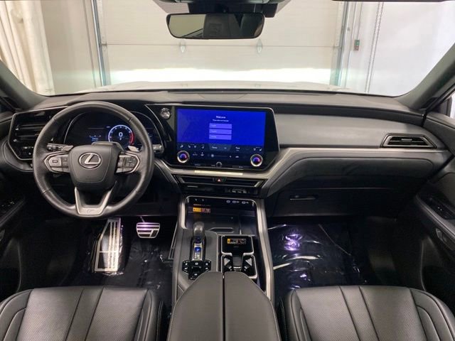 Used 2025 Lexus TX 350 AWD w/ Technology Package image 32