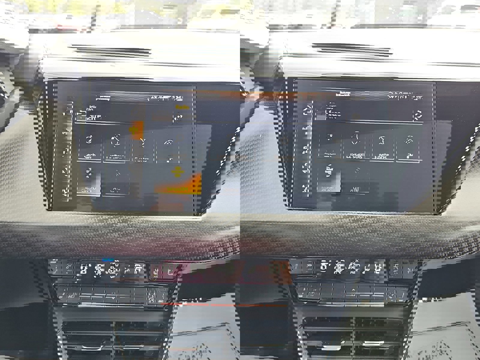 Used 2022 Audi e-tron GT Premium Plus w/ Performance Package image 22