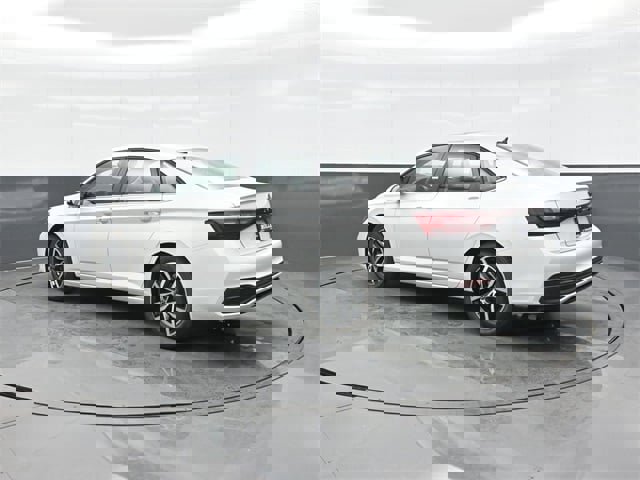 New 2026 Volkswagen Jetta SE image 5