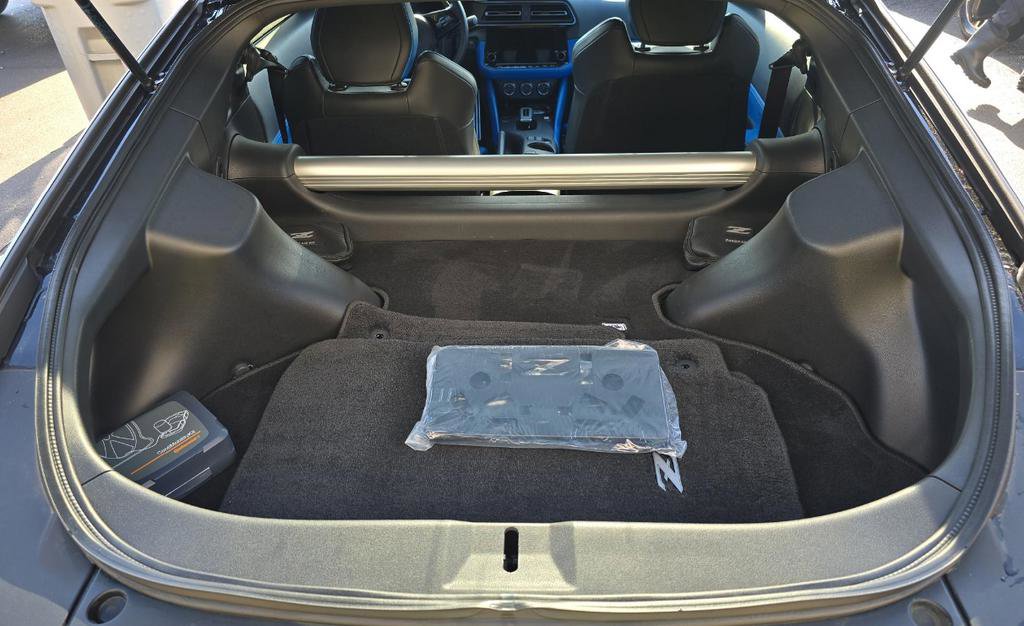 Used 2025 Nissan Z Performance w/ Floor Mat Package RWD image 13