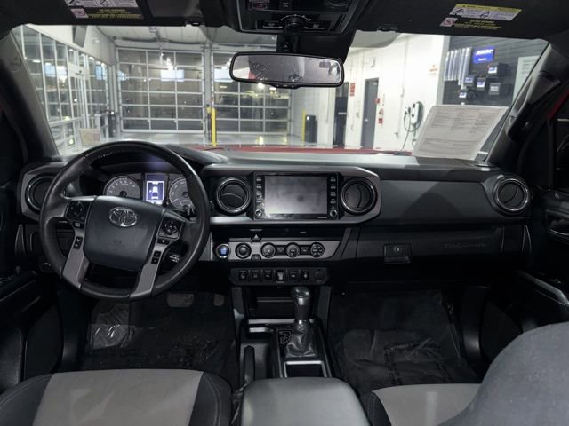 Used 2020 Toyota Tacoma TRD Off-Road w/ Technology Package image 24