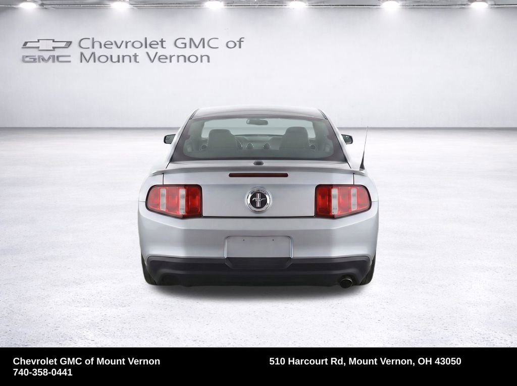 Used 2010 Ford Mustang Premium RWD image 34