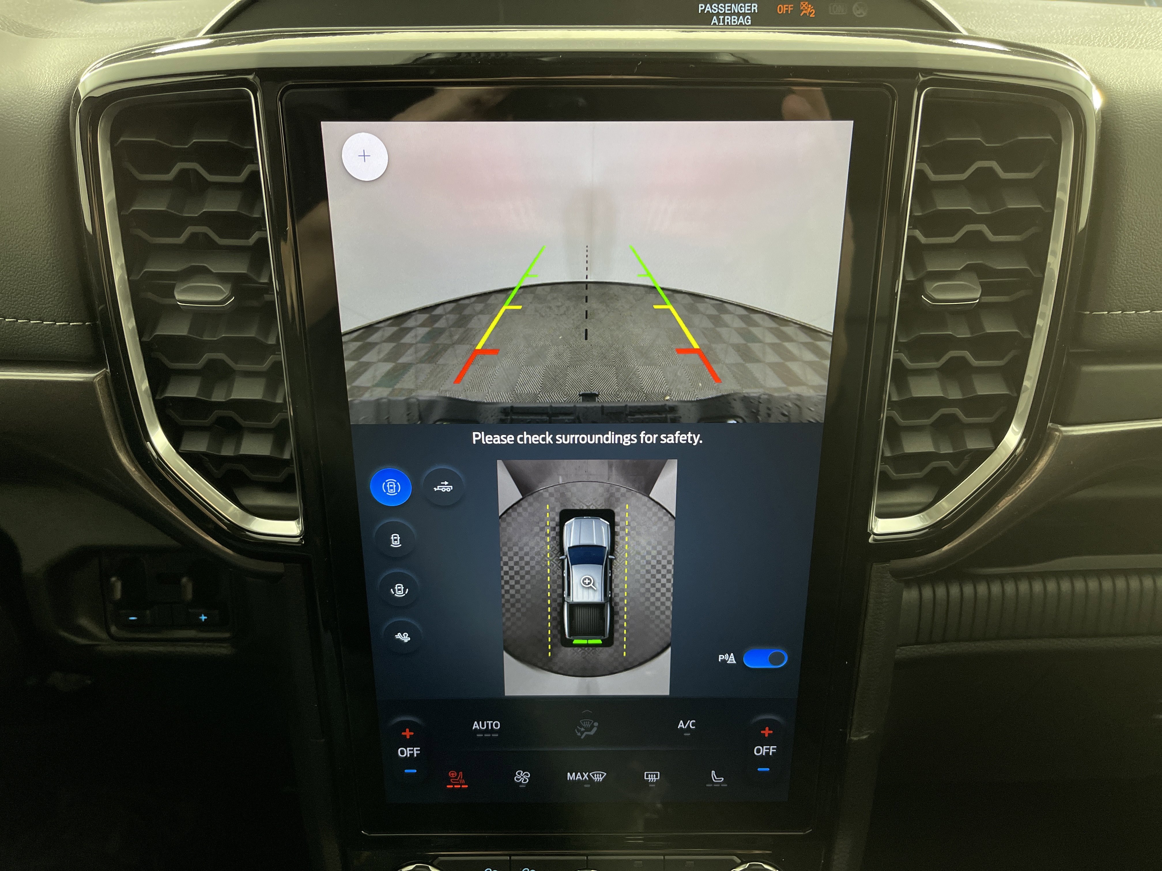 New 2025 Ford Ranger Lariat w/ Advanced Towing Package image 24