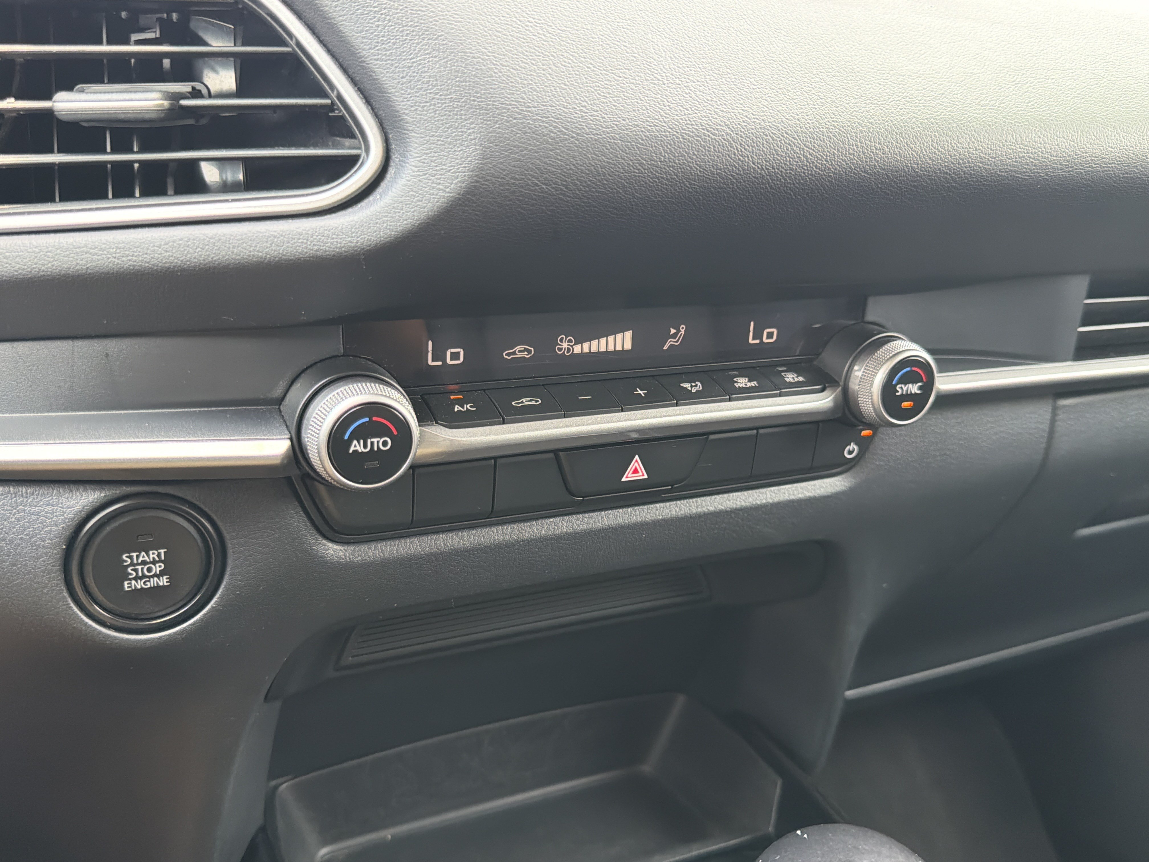 Used 2024 MAZDA CX-30 AWD 2.5 S w/ Select Sport Pkg image 7