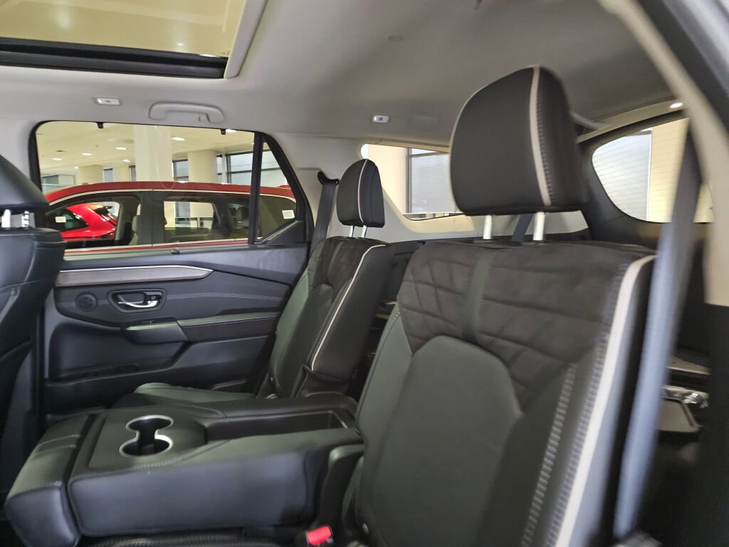 New 2026 Honda Pilot Elite image 15