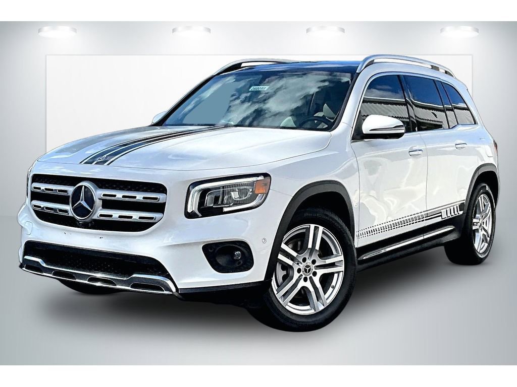 Used 2020 Mercedes-Benz GLB 250 w/ Premium Package image 2