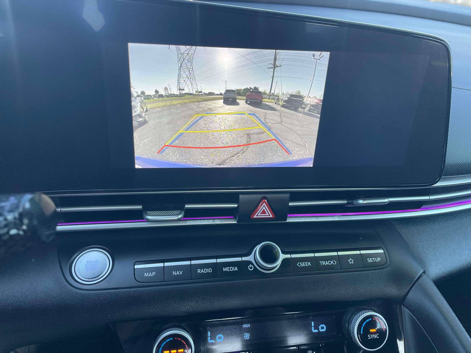 Used 2024 Hyundai Elantra SEL FWD image 15