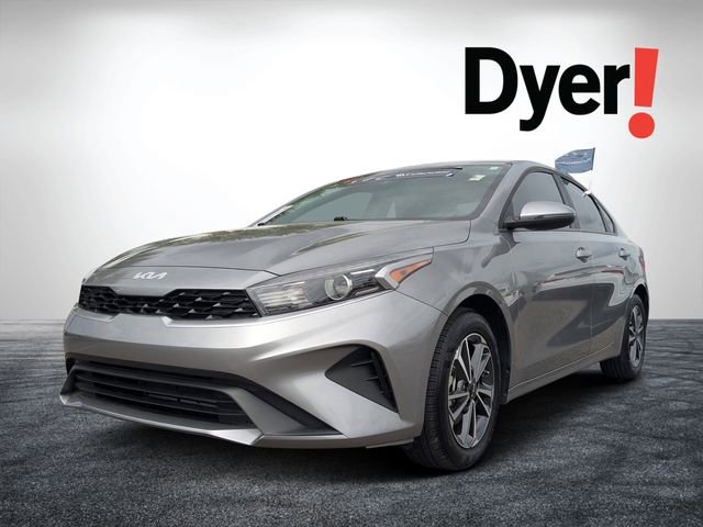 Used 2024 Kia Forte LXS w/ LXS Technology Package image 8