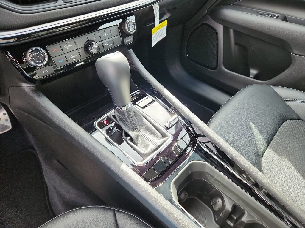 New 2026 Jeep Compass Latitude image 18