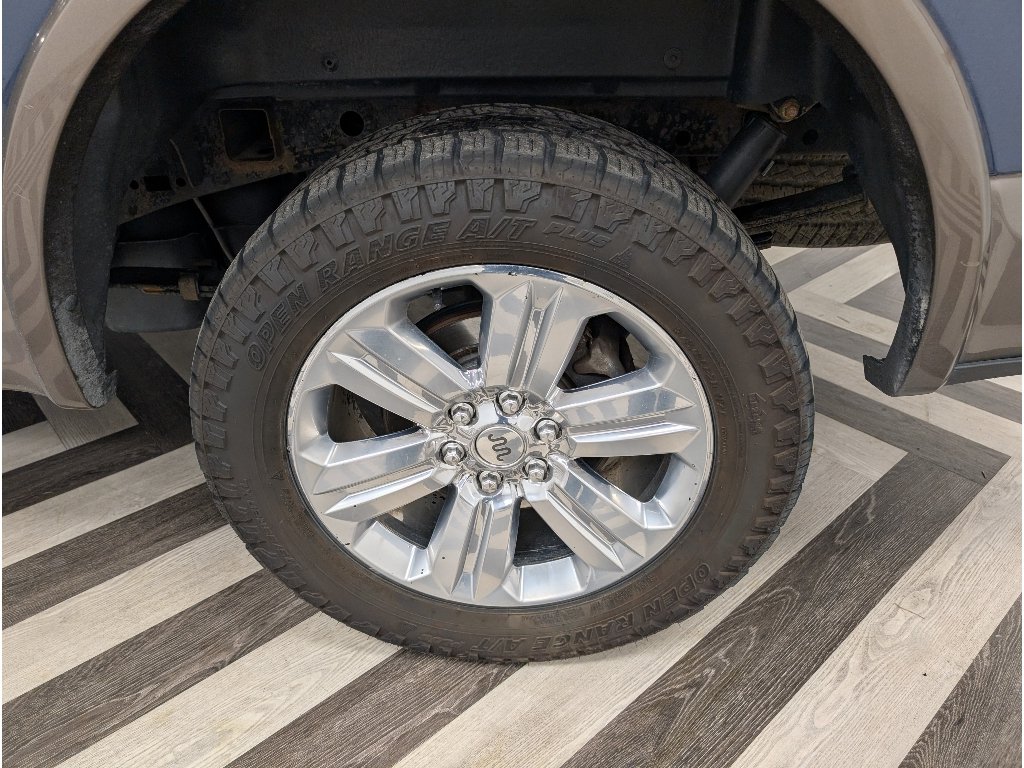 Used 2019 Ford F150 King Ranch w/ Equipment Group 601A Luxury AWD/4WD image 19
