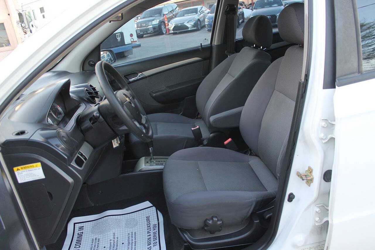 Used 2007 Chevrolet Aveo LS FWD image 21