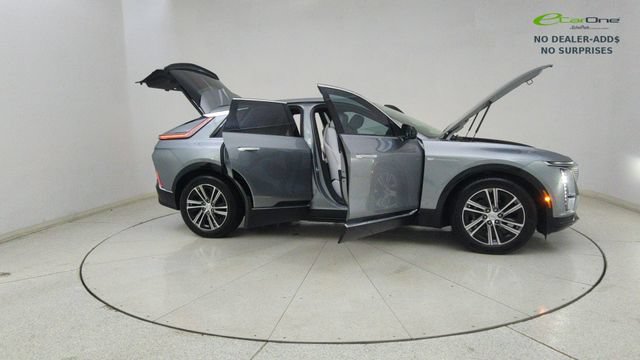 Used 2024 Cadillac Lyriq Luxury AWD/4WD image 73