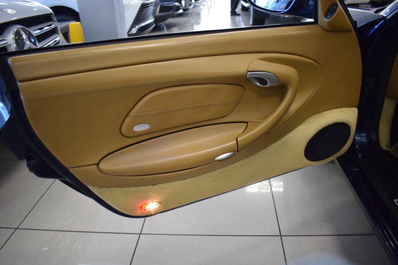 Used 2000 Porsche 911 Carrera image 20