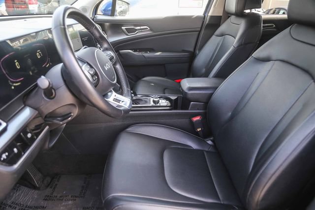 Certified 2023 Kia Sportage EX image 18