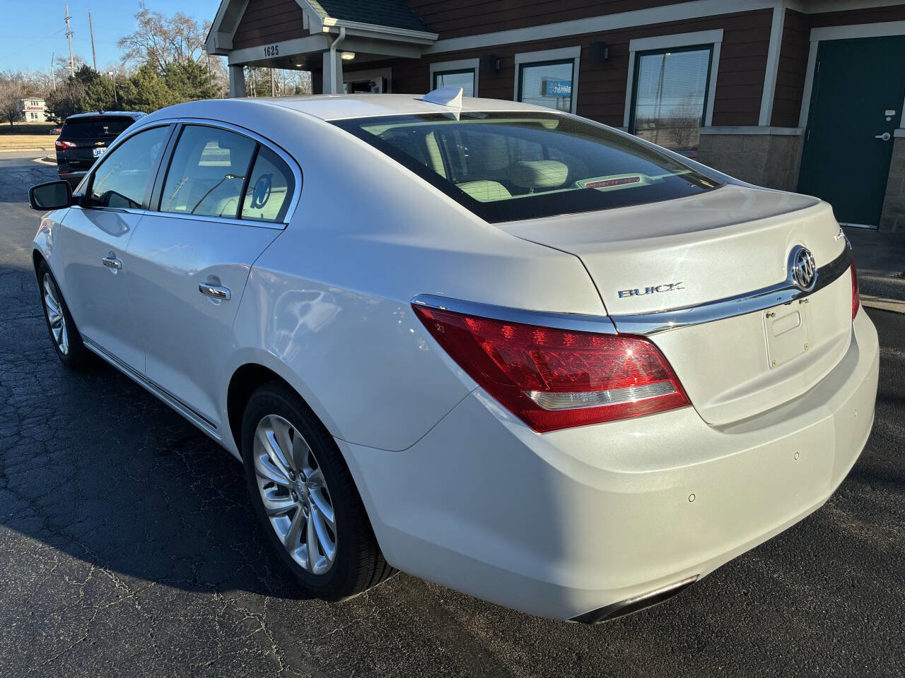 Used 2015 Buick LaCrosse Leather image 7
