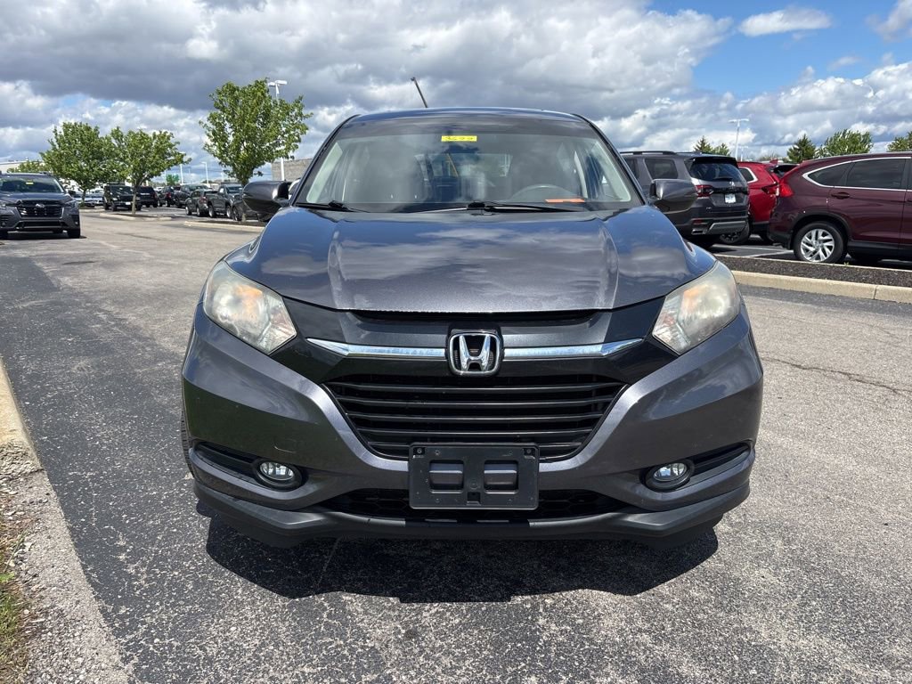 Used 2018 Honda HR-V EX image 2