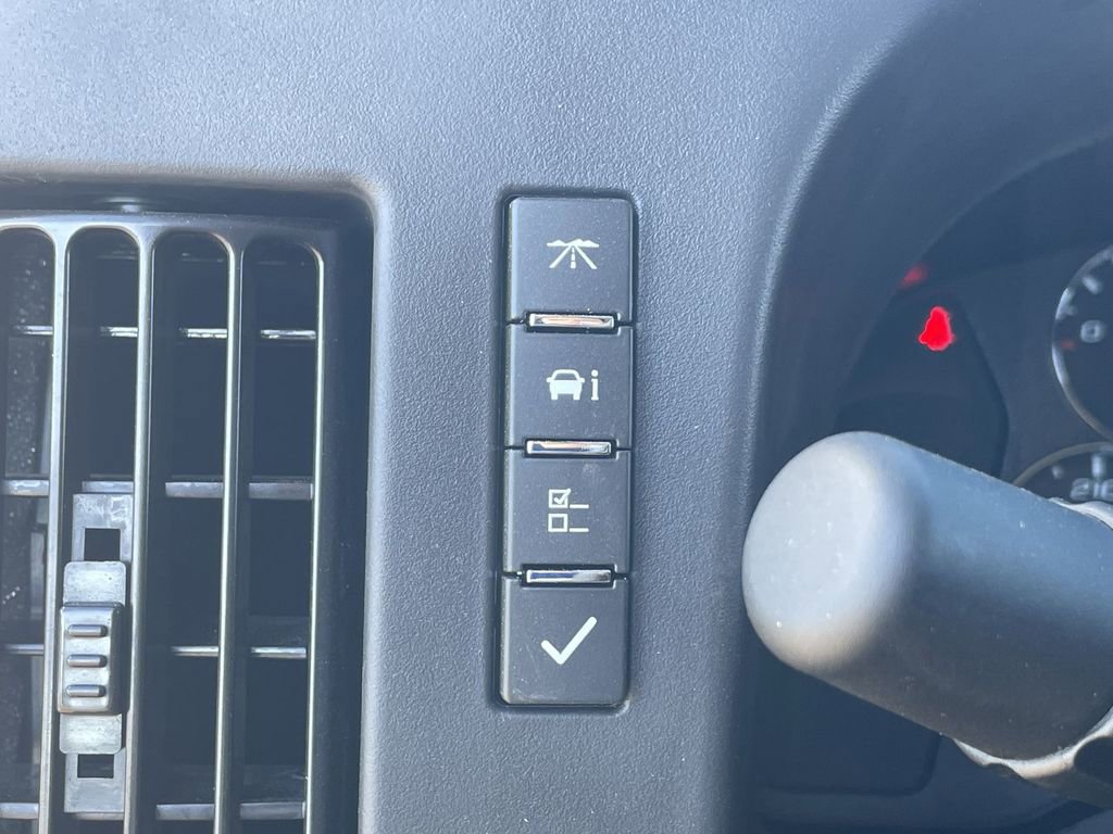 New 2025 GMC Savana 2500 Extended w/ Driver Convenience Package image 33