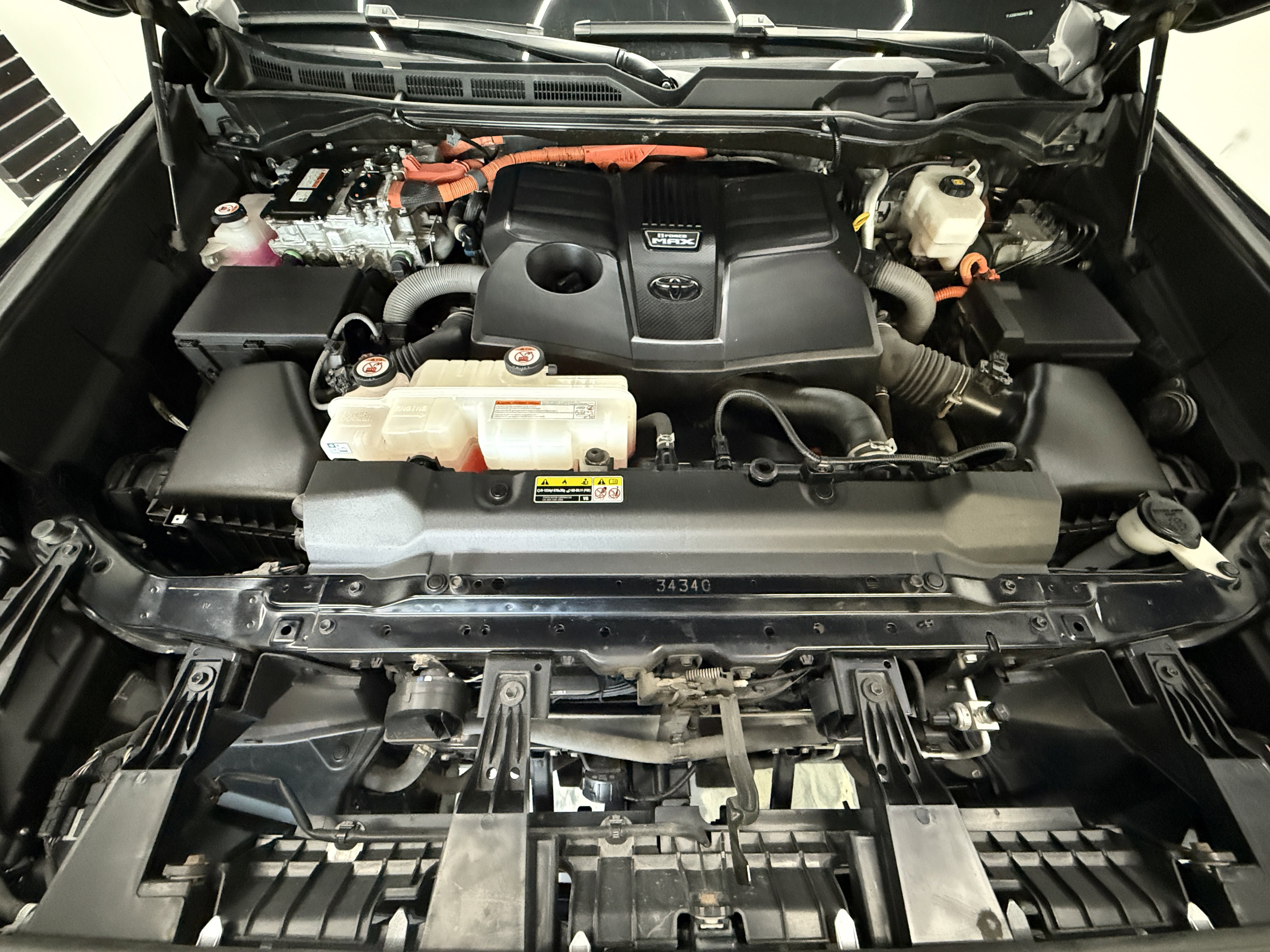 Used 2022 Toyota Tundra Limited image 29