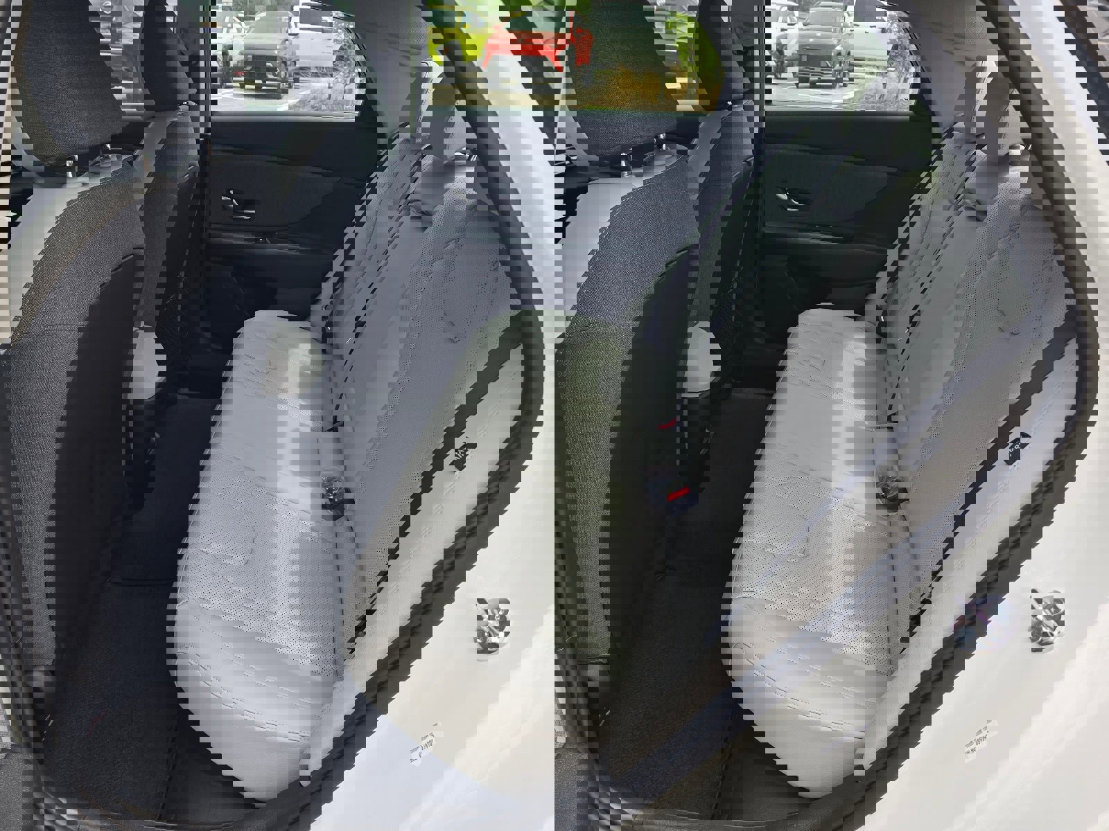 New 2026 Hyundai Elantra Limited image 10