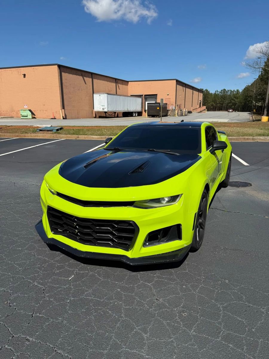 Used 2016 Chevrolet Camaro SS image 22