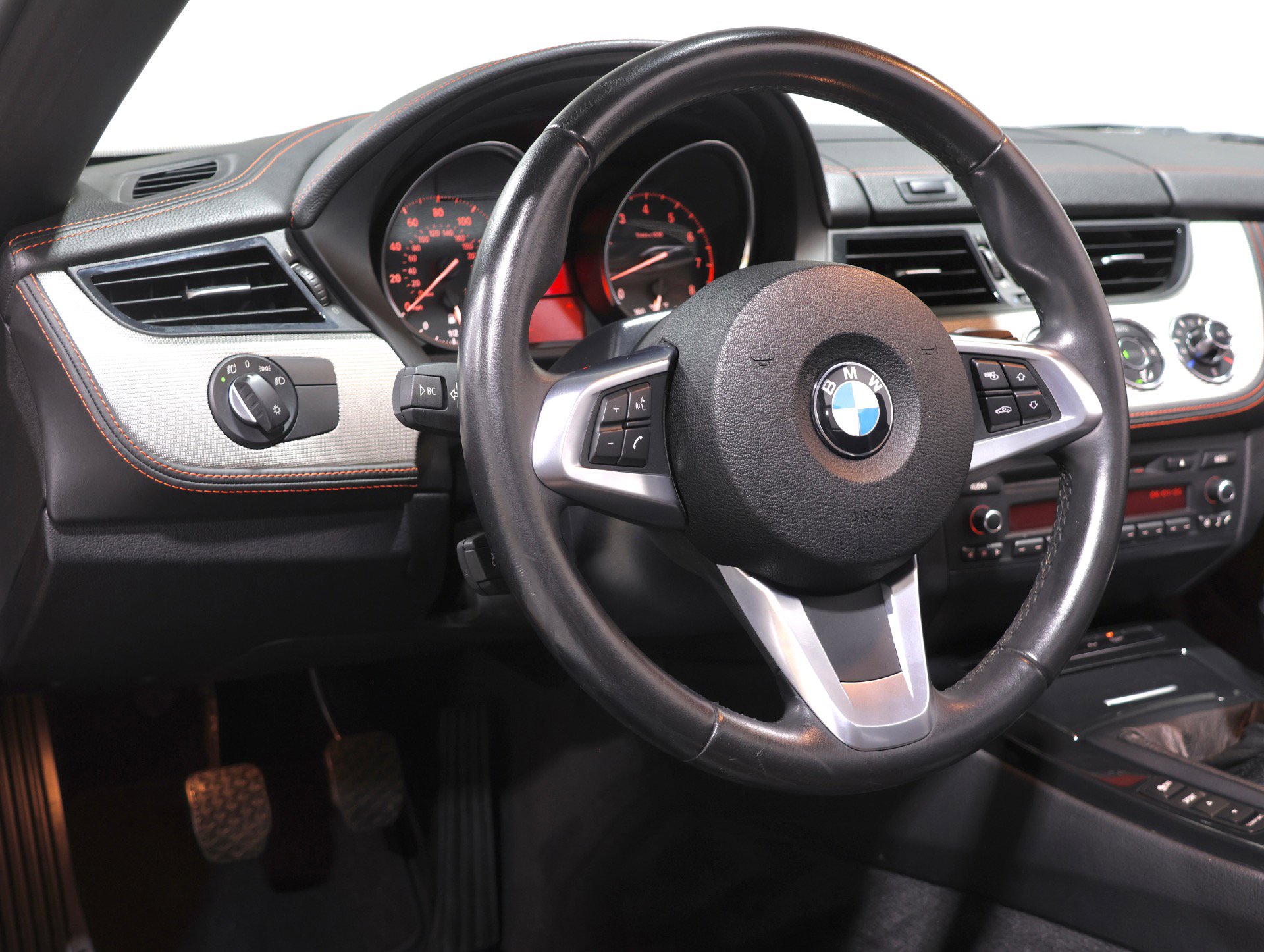 Used 2015 BMW Z4 sDrive28i image 79