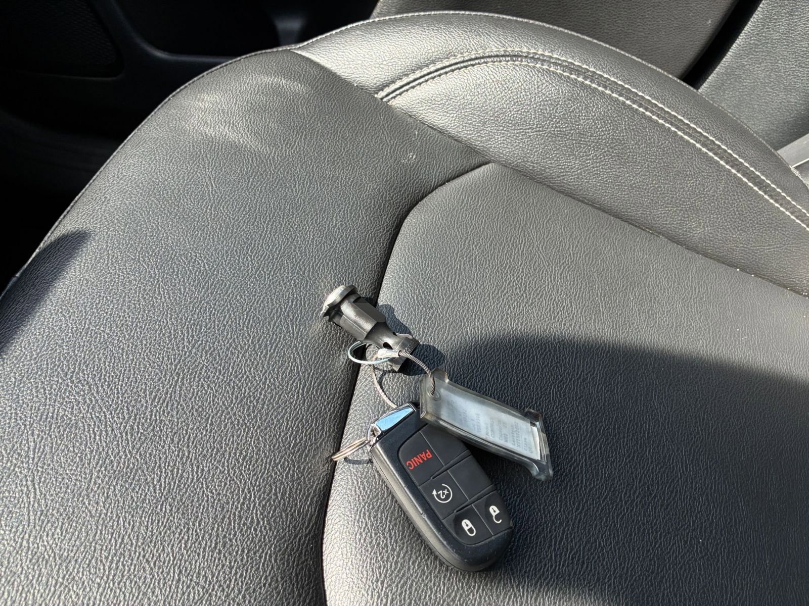 Used 2025 Jeep Compass Limited image 23