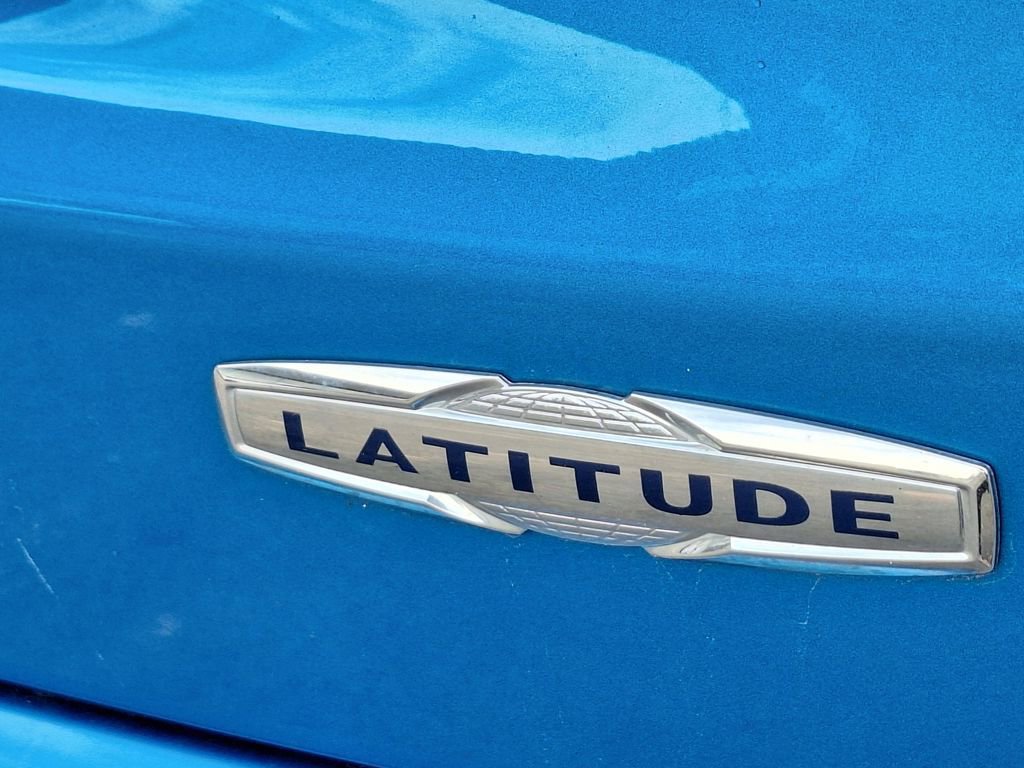 Used 2020 Jeep Compass Latitude image 30