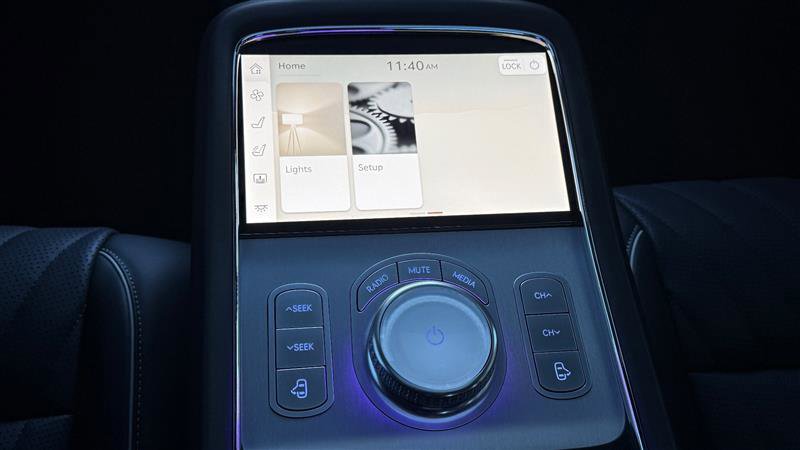 Used 2024 Genesis G90 3.5T image 27