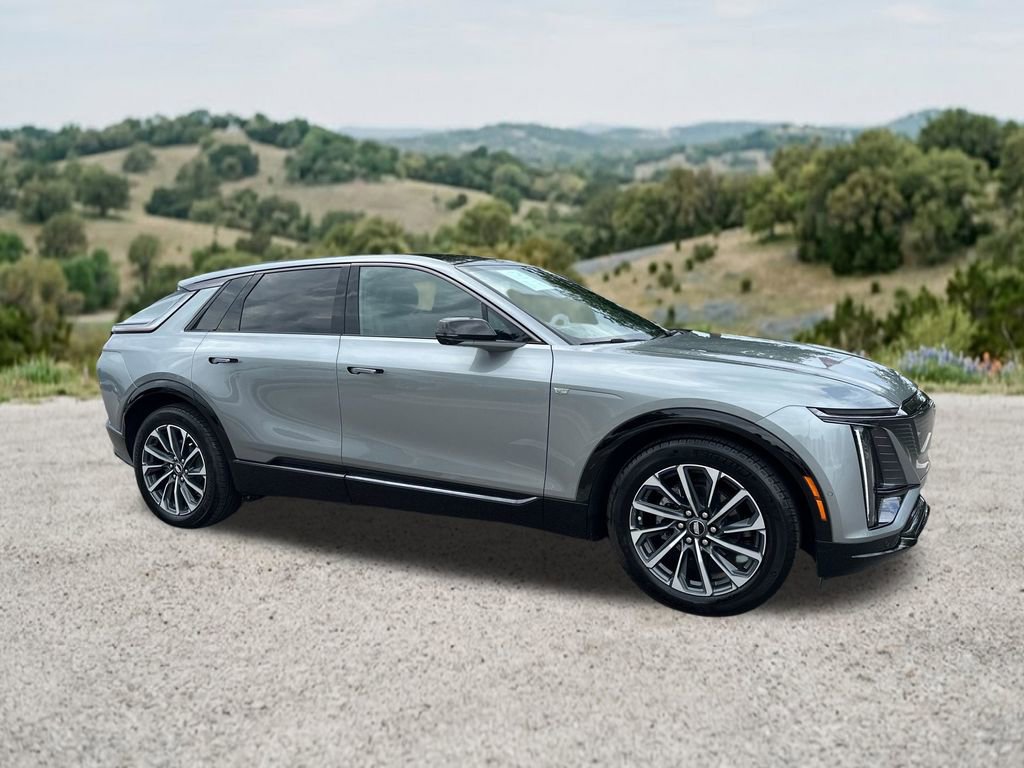 Used 2024 Cadillac Lyriq Sport RWD image 12