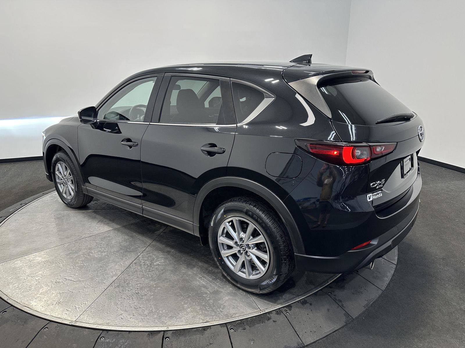 Used 2023 MAZDA CX-5 AWD 2.5 S w/ Select Package image 5