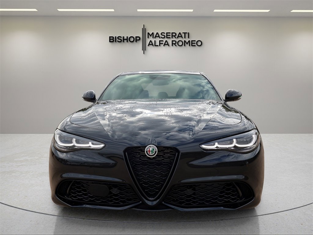 New 2025 Alfa Romeo Giulia w/ Driving Assist Package image 2