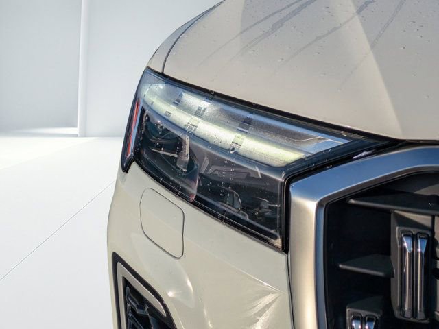 Used 2025 Audi Q7 3.0T Premium Plus image 8